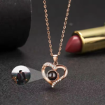 Heart Shaped Zircon Projection Necklace 2025031401