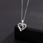 Heartfelt Memory Projection Necklace (4)