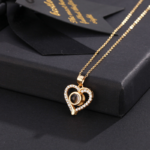 Heartfelt Memory Projection Necklace (4)